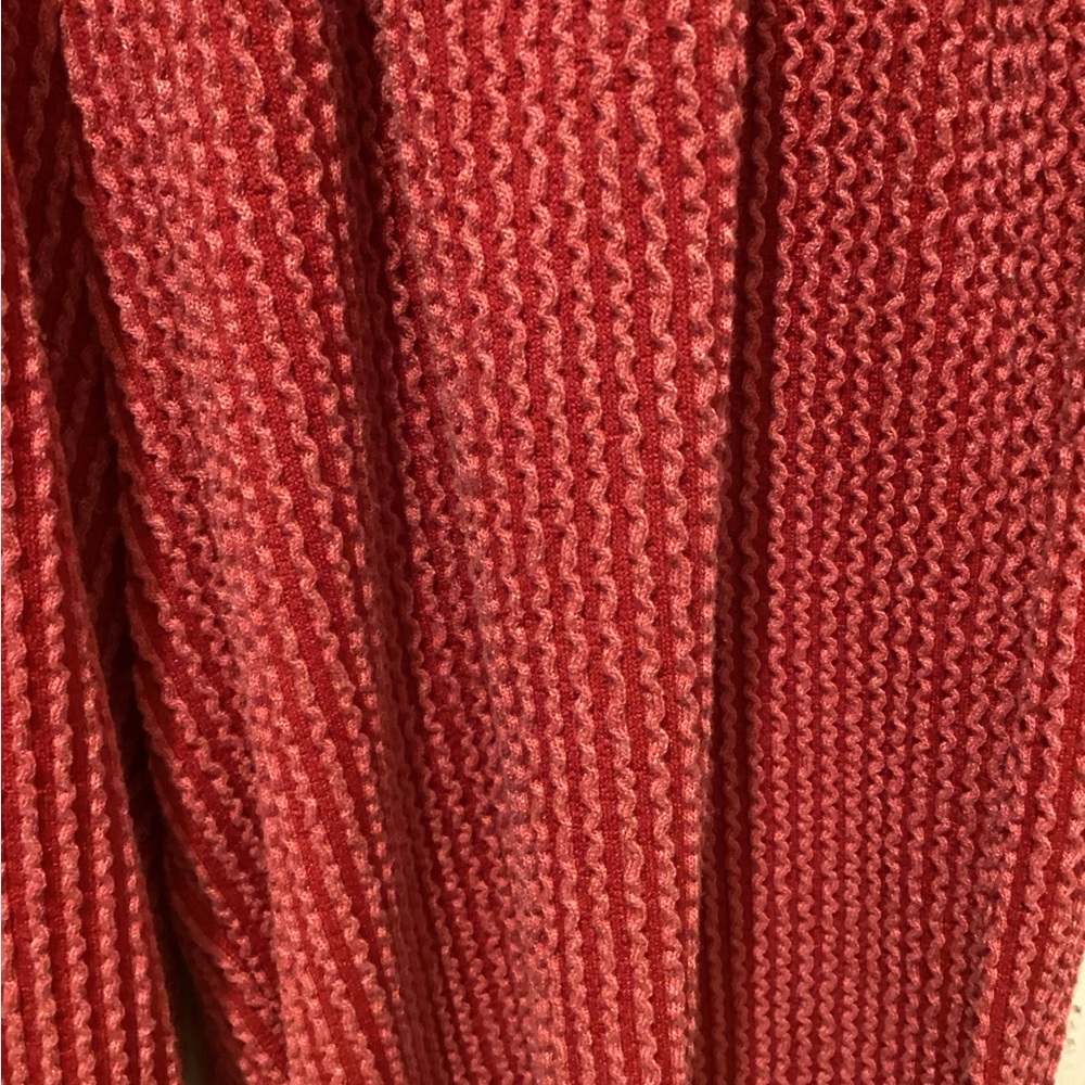 LG Red Ribbed Knit Top - Picture 9 of 10